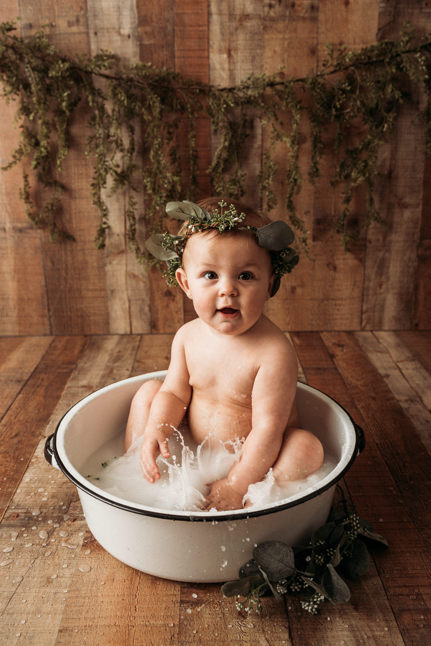 milk bath first birthday photography session in cumberland, md